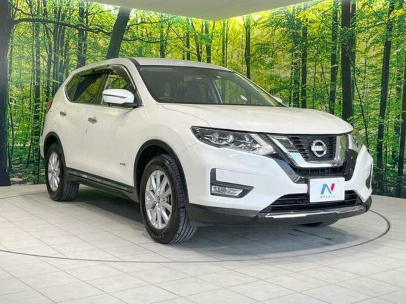 X-TRAIL