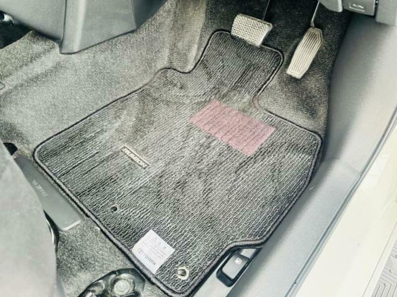 COROLLA RUMION