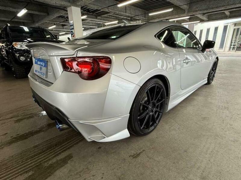 86