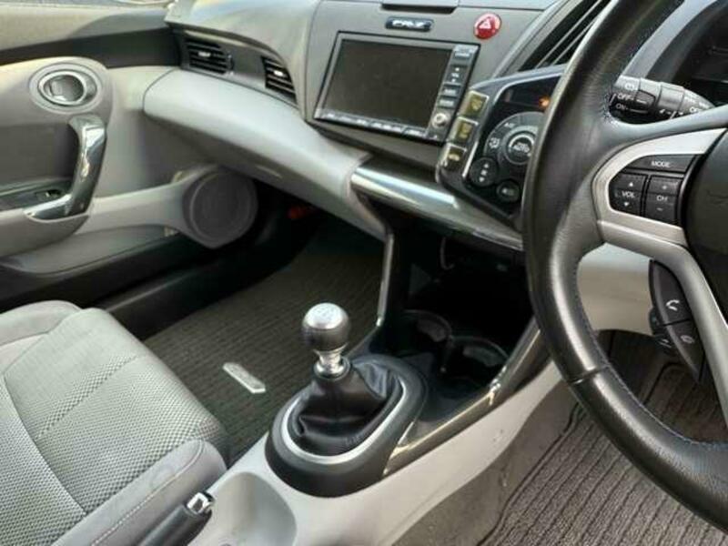 CR-Z