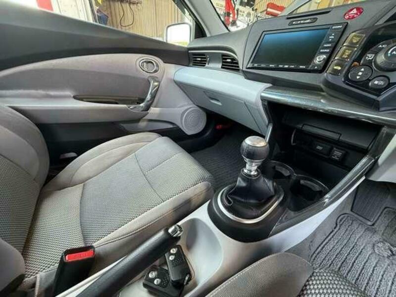 CR-Z