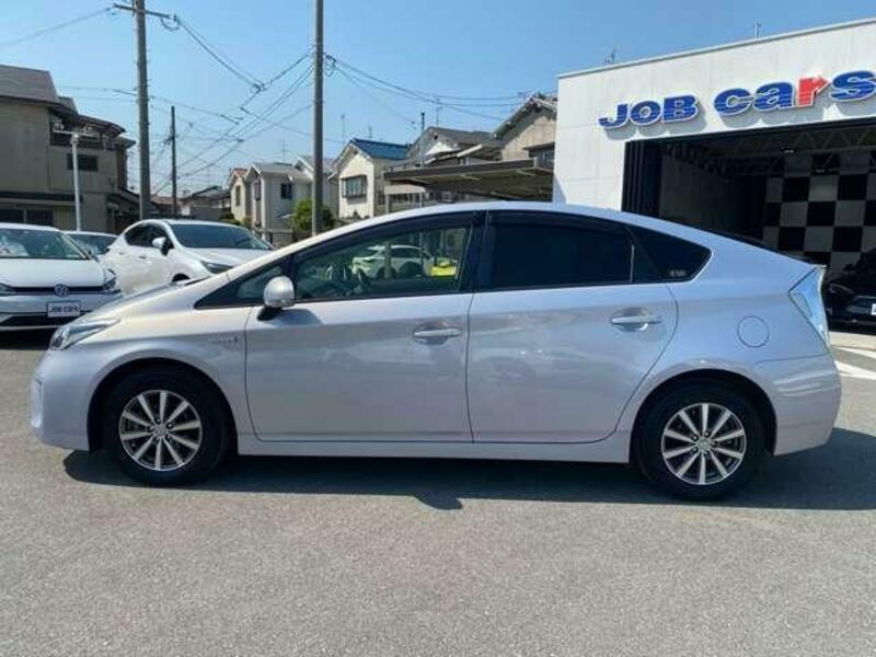 PRIUS-7
