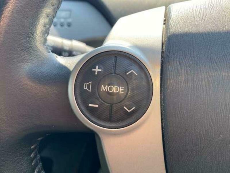 PRIUS-14