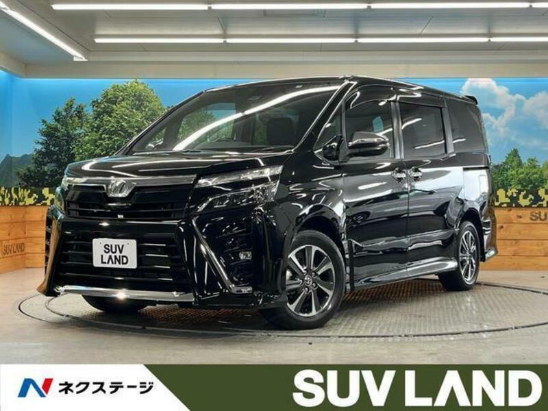 TOYOTA　VOXY