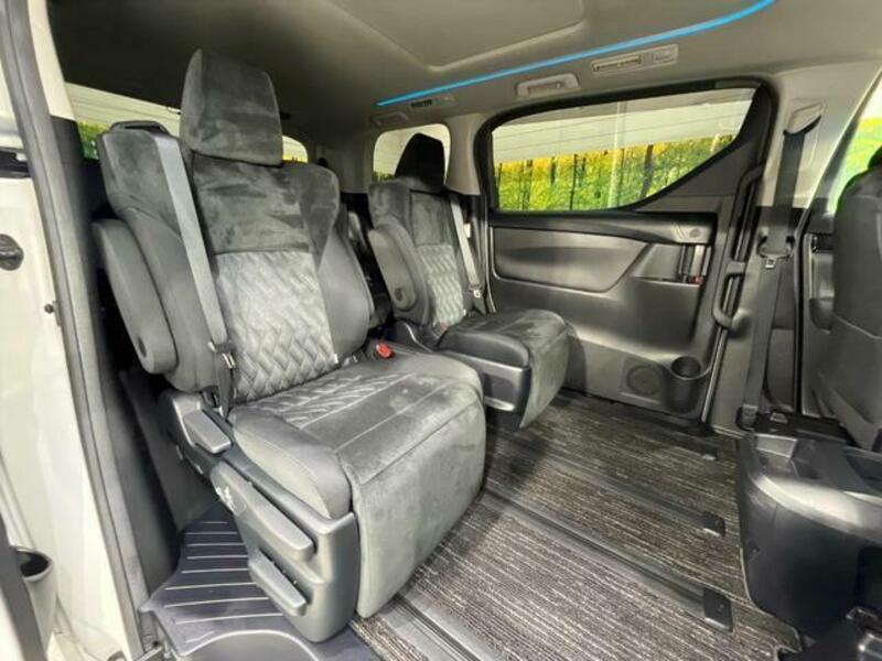ALPHARD-8