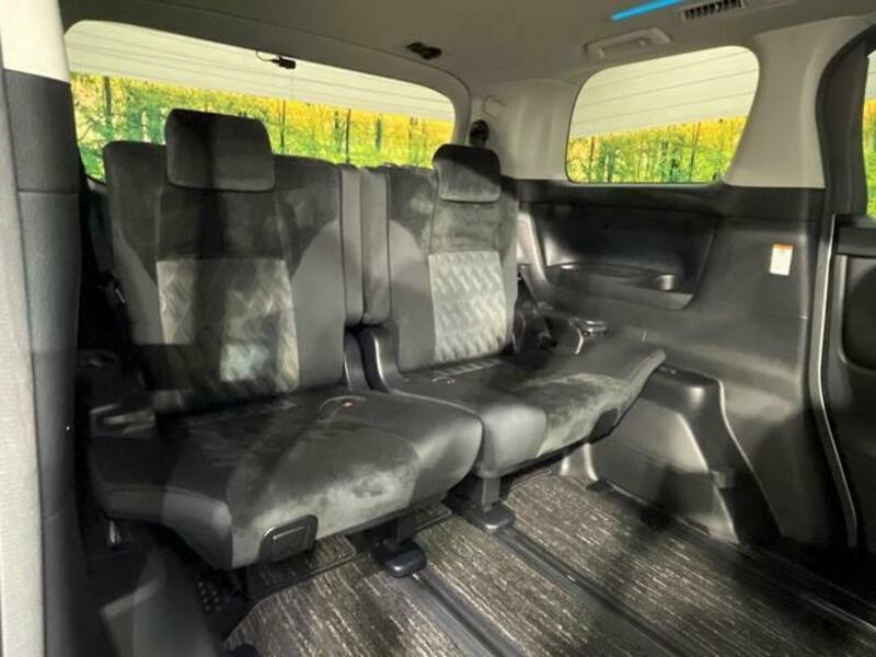 ALPHARD-9
