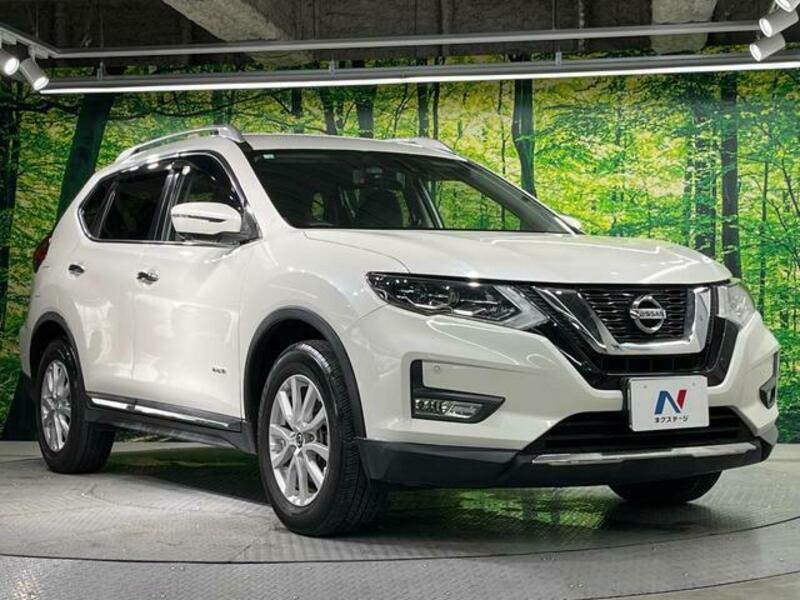 X-TRAIL