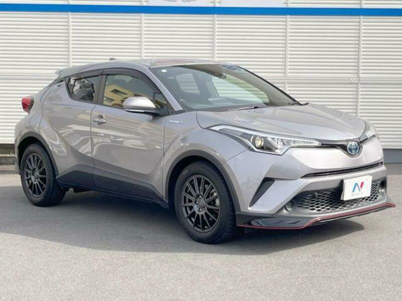 C-HR-15