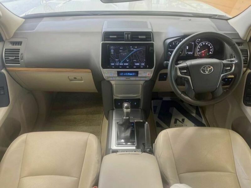LAND CRUISER PRADO-1