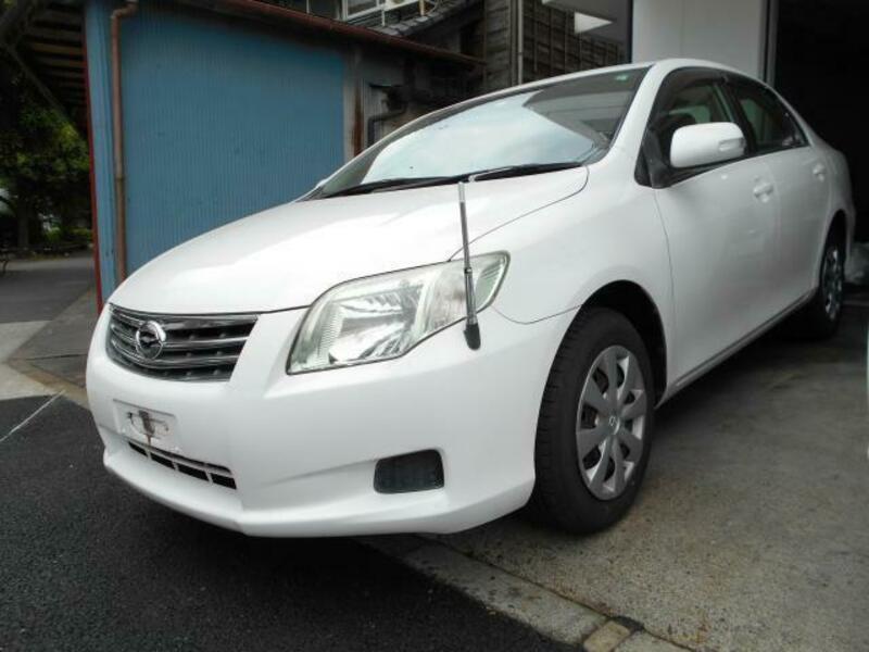 COROLLA AXIO