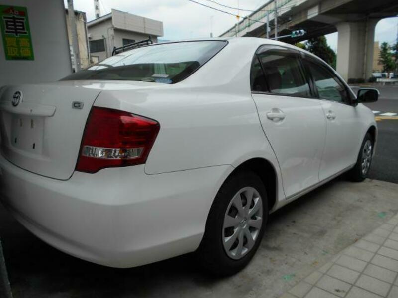 COROLLA AXIO