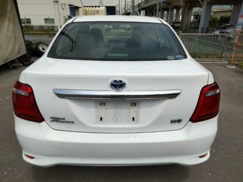 COROLLA AXIO