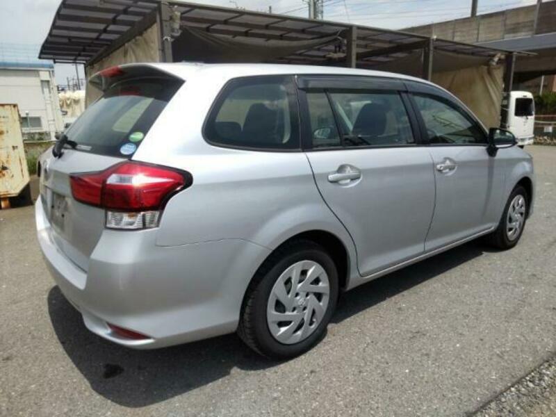 COROLLA FIELDER