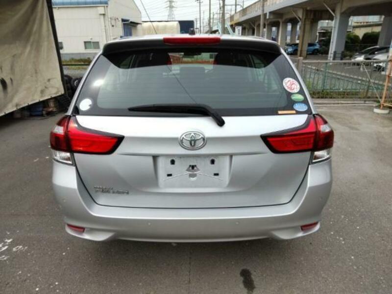 COROLLA FIELDER