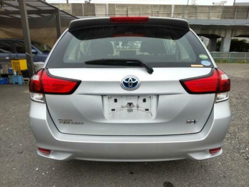 COROLLA FIELDER