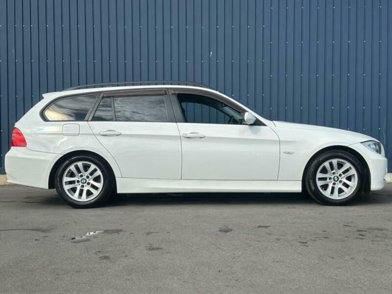 3 SERIES