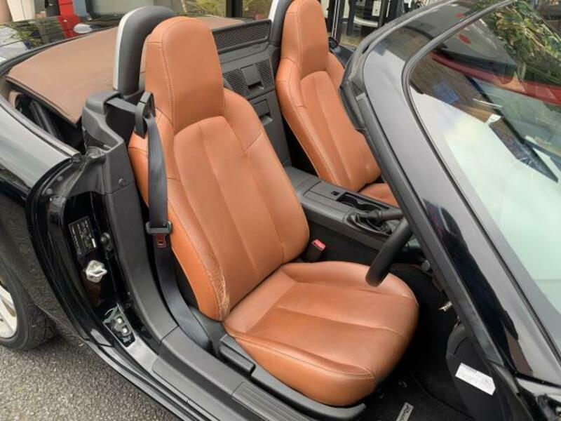 ROADSTER