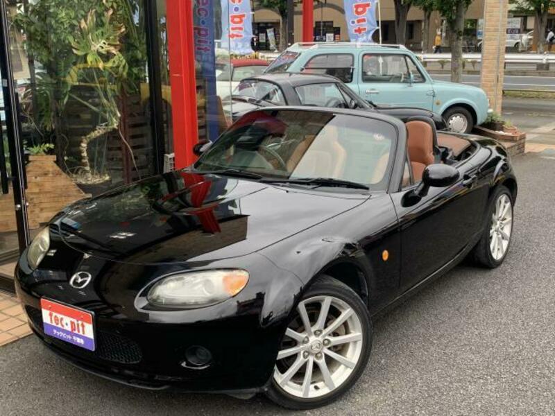 ROADSTER