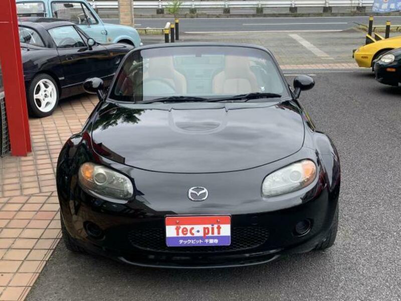 ROADSTER