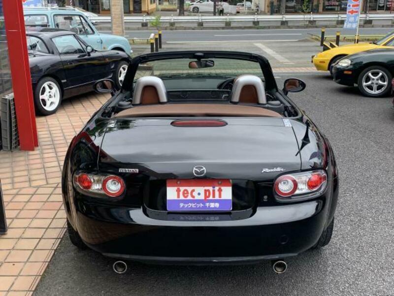 ROADSTER