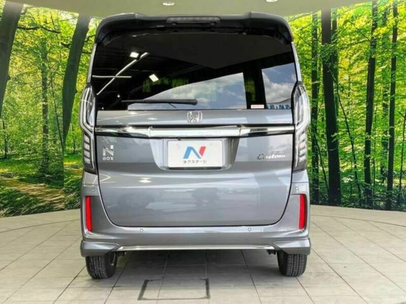 N BOX CUSTOM-15