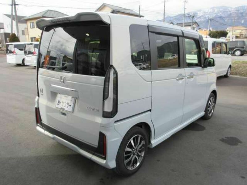 N BOX CUSTOM-4