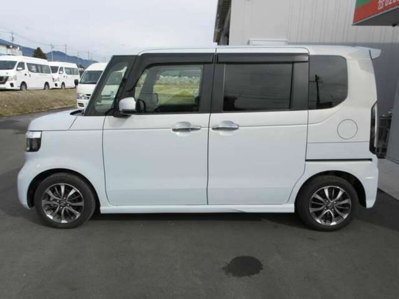 N BOX CUSTOM-7