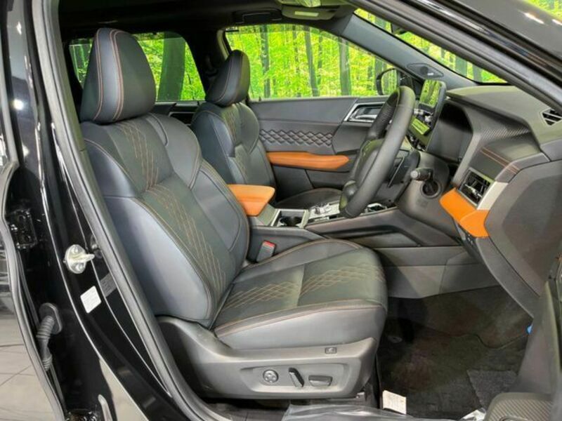OUTLANDER PHEV