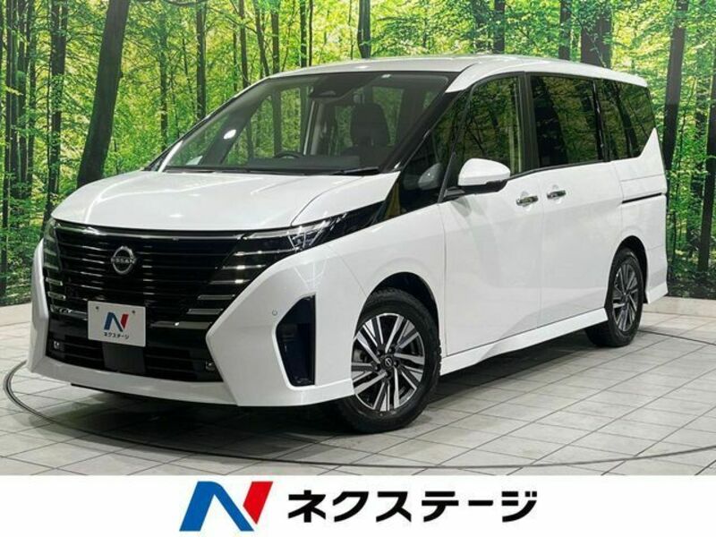 NISSAN　SERENA