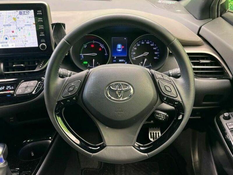 C-HR-11