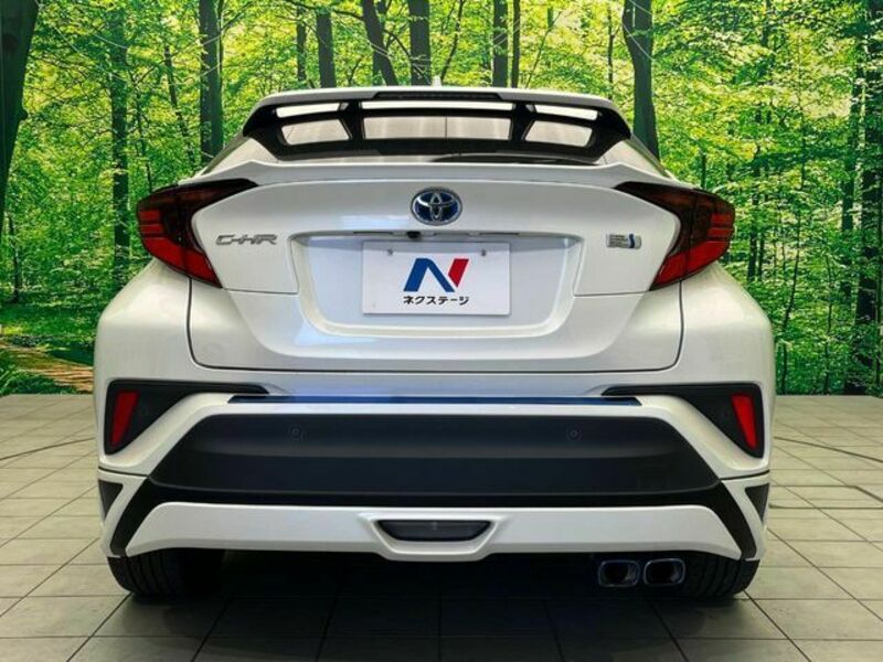 C-HR-15