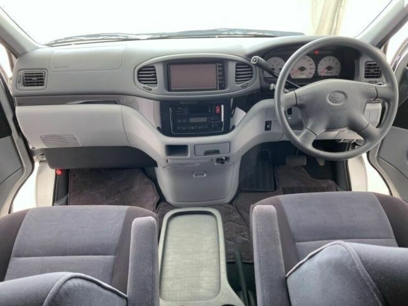 TOURING HIACE-2
