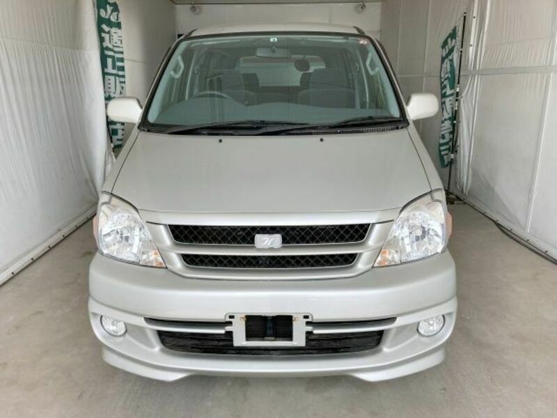 TOURING HIACE-7