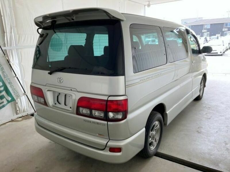 TOURING HIACE-9