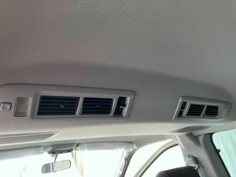 TOURING HIACE-20