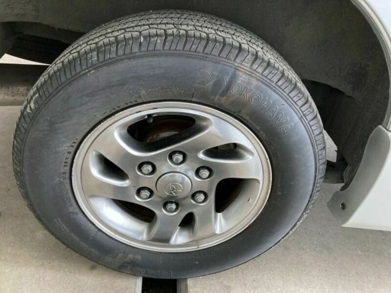 TOURING HIACE-23