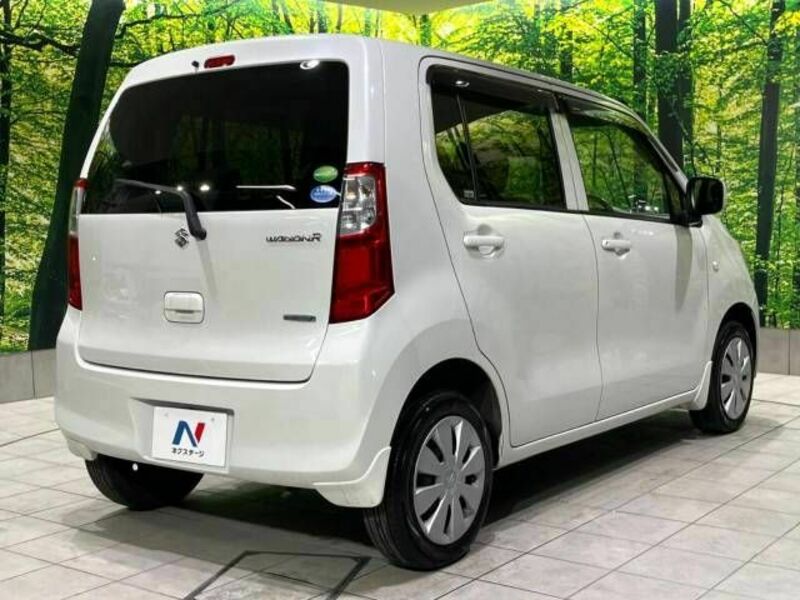 WAGON R-16