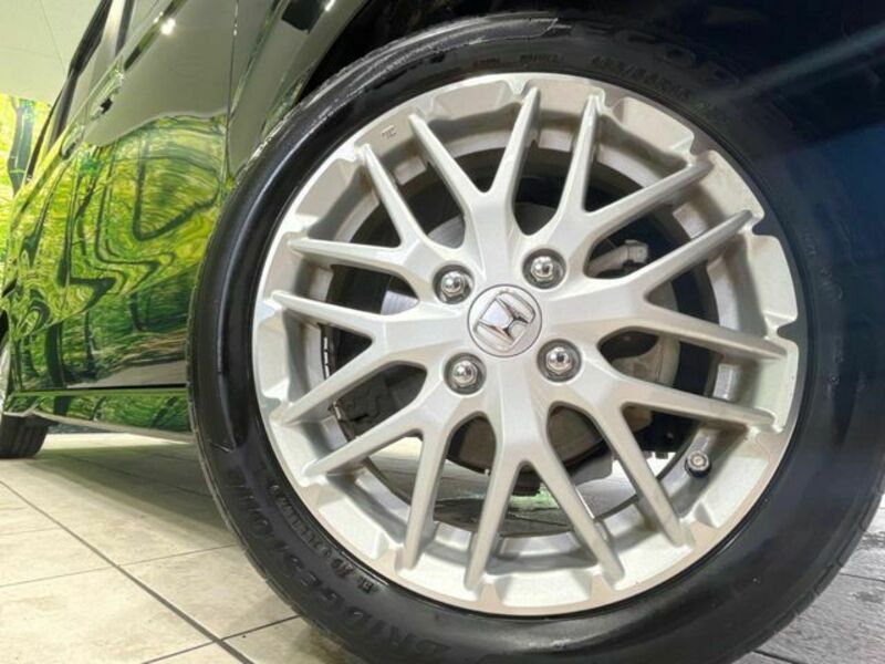 N BOX CUSTOM-12