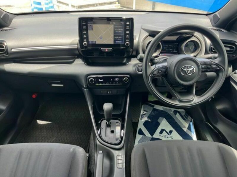 YARIS-1