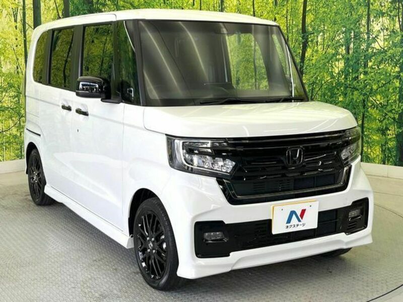 N BOX CUSTOM