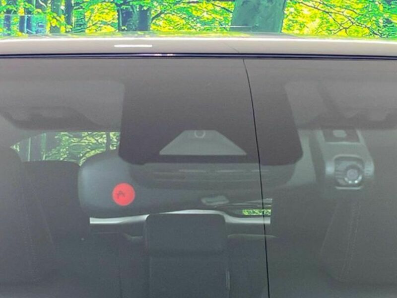 YARIS CROSS-2