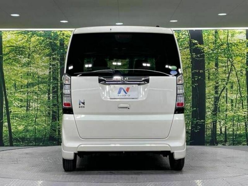 N BOX