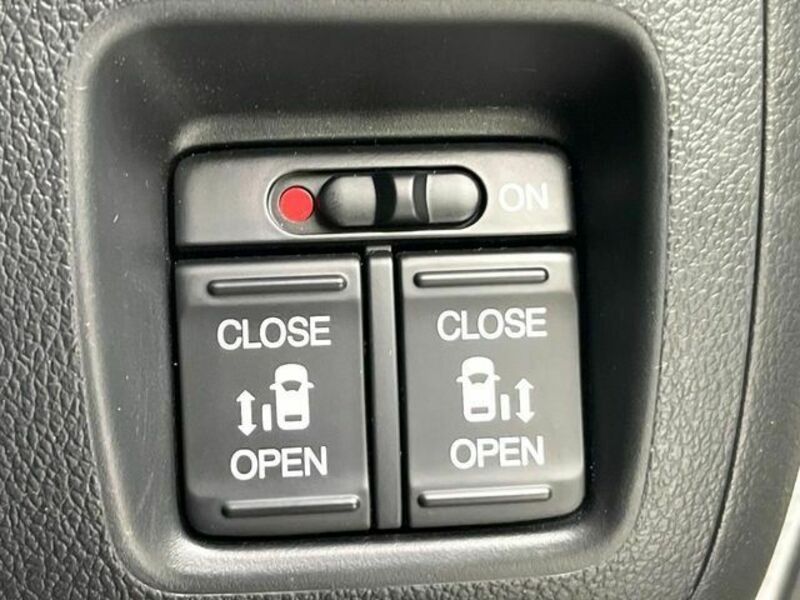 N BOX CUSTOM-6