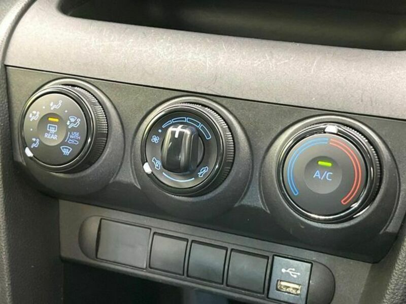 YARIS CROSS-3