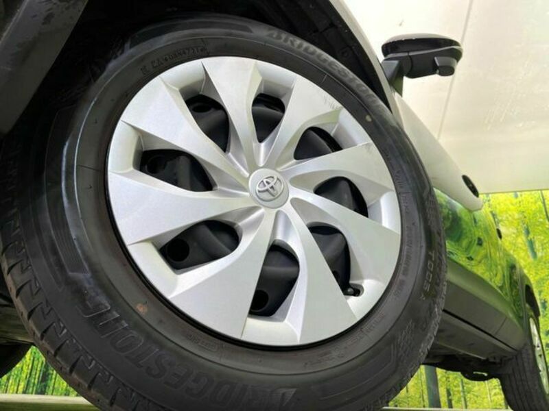 YARIS CROSS-13