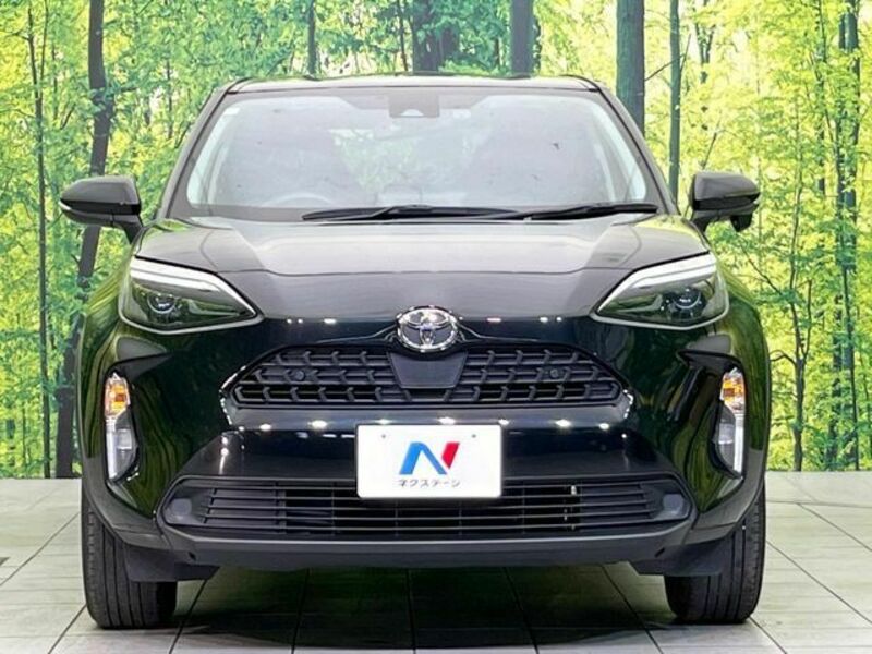 YARIS CROSS-14