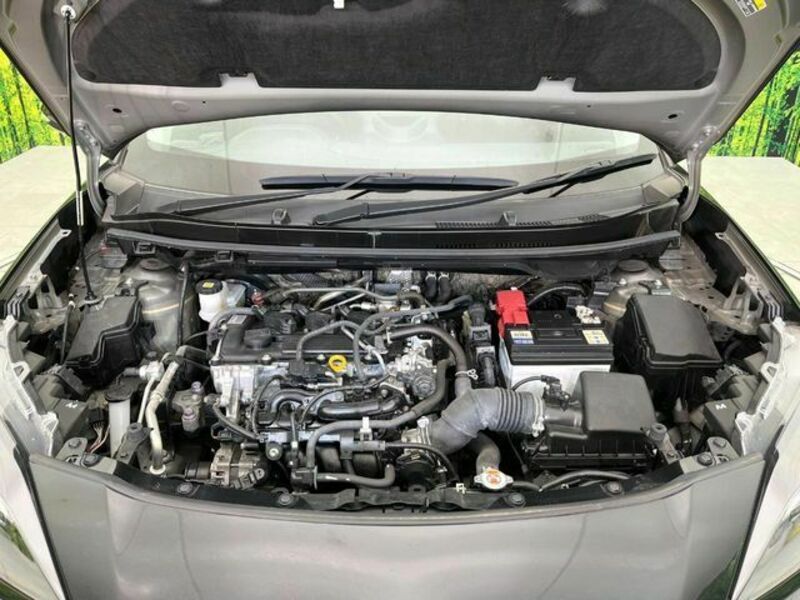 YARIS CROSS-18