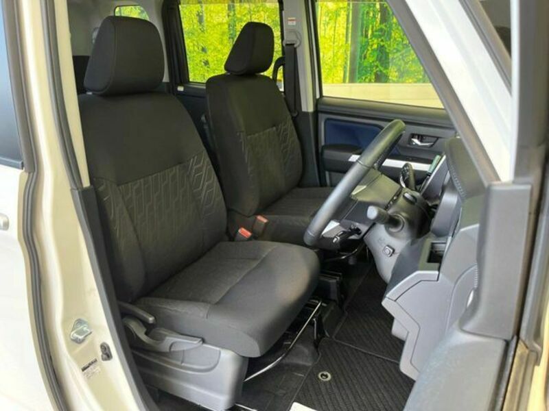 ROOMY