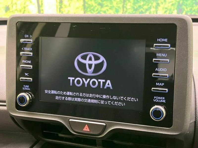 YARIS CROSS-2