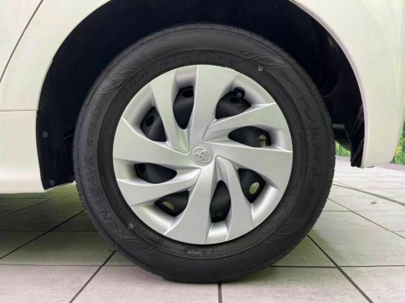 YARIS-12